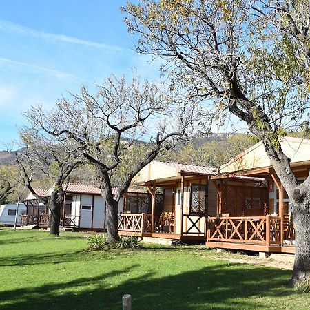 Camping Castillo De Loarre Εξωτερικό φωτογραφία