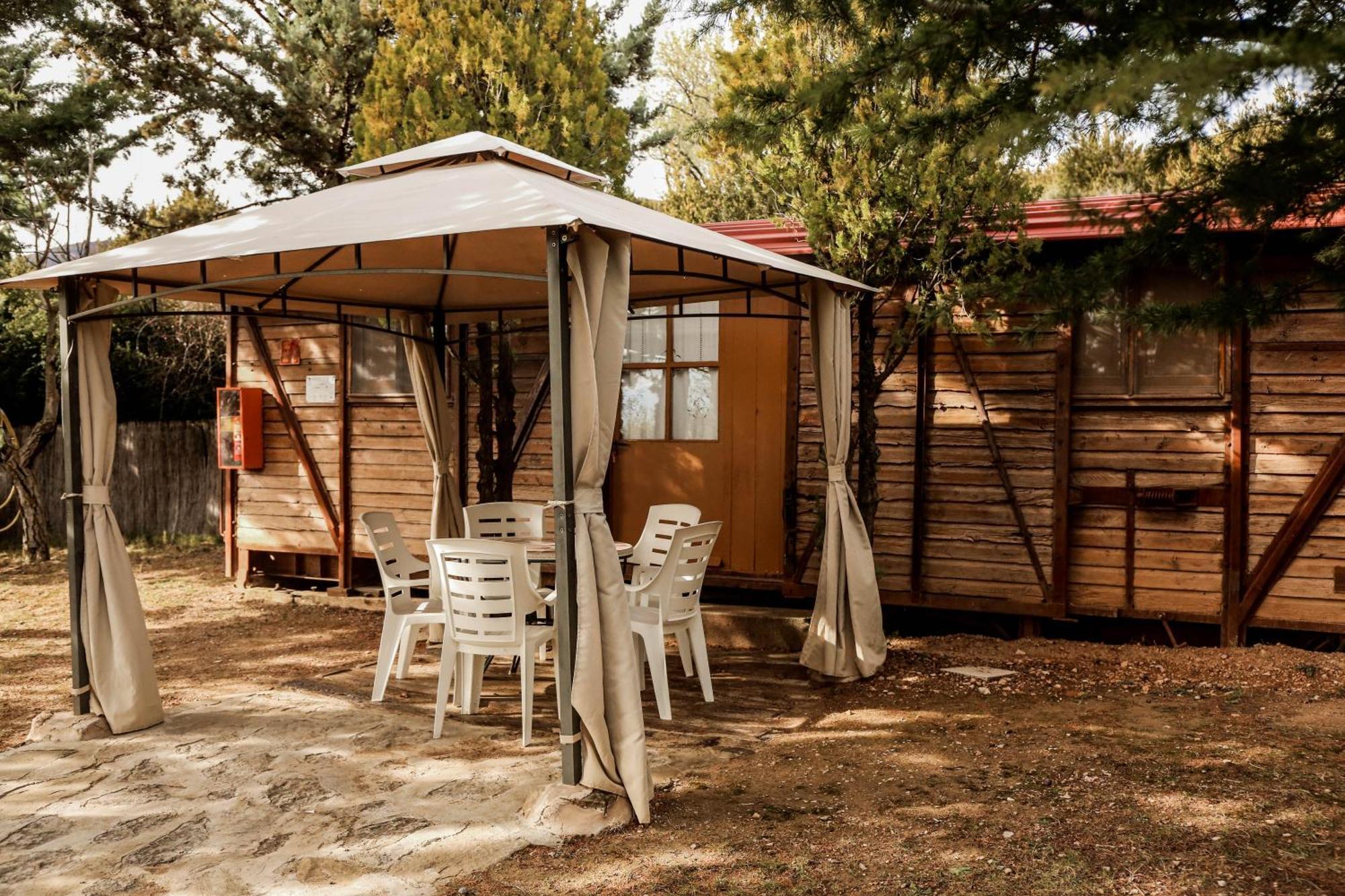 Camping Castillo De Loarre Εξωτερικό φωτογραφία