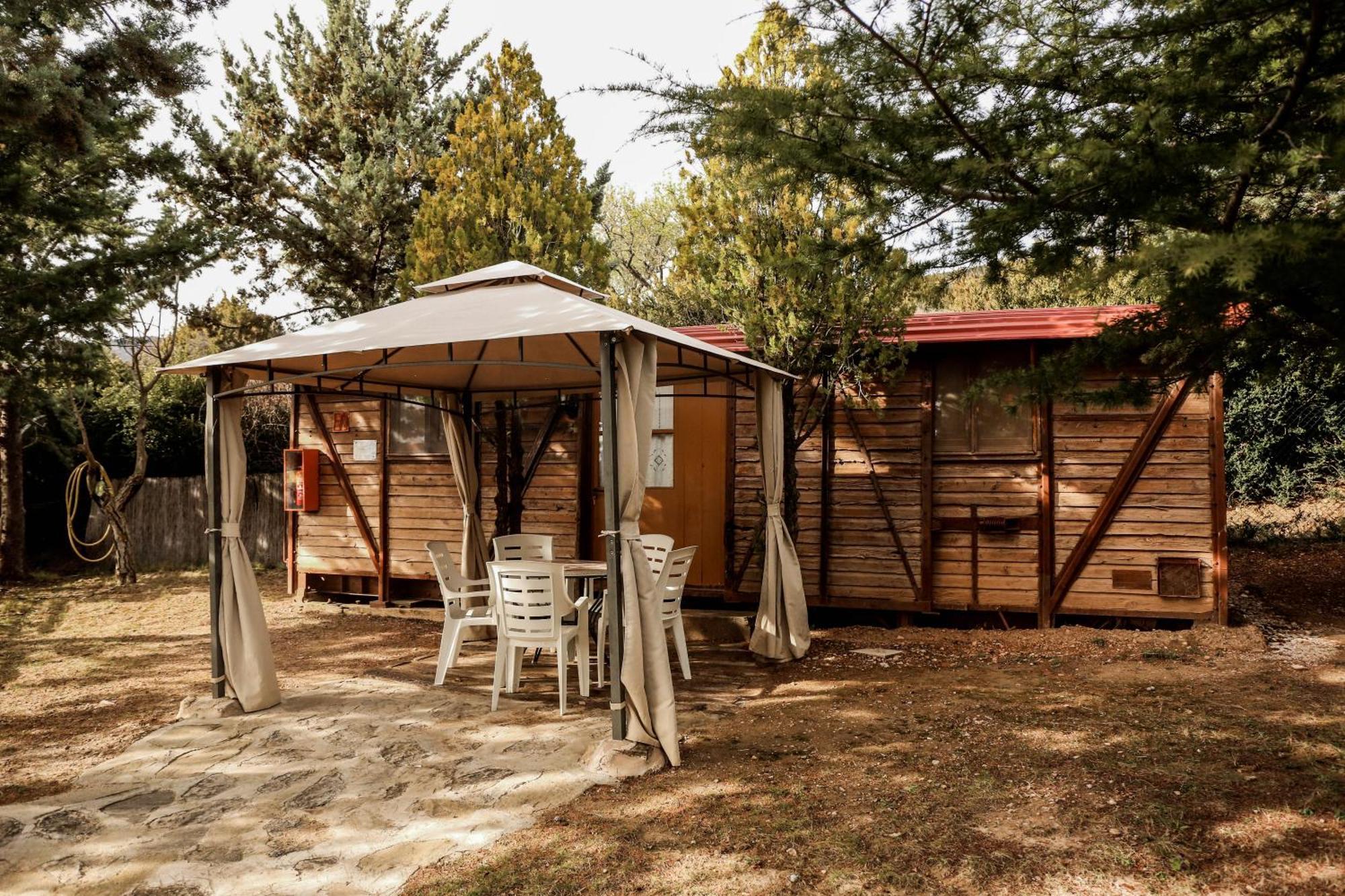 Camping Castillo De Loarre Εξωτερικό φωτογραφία