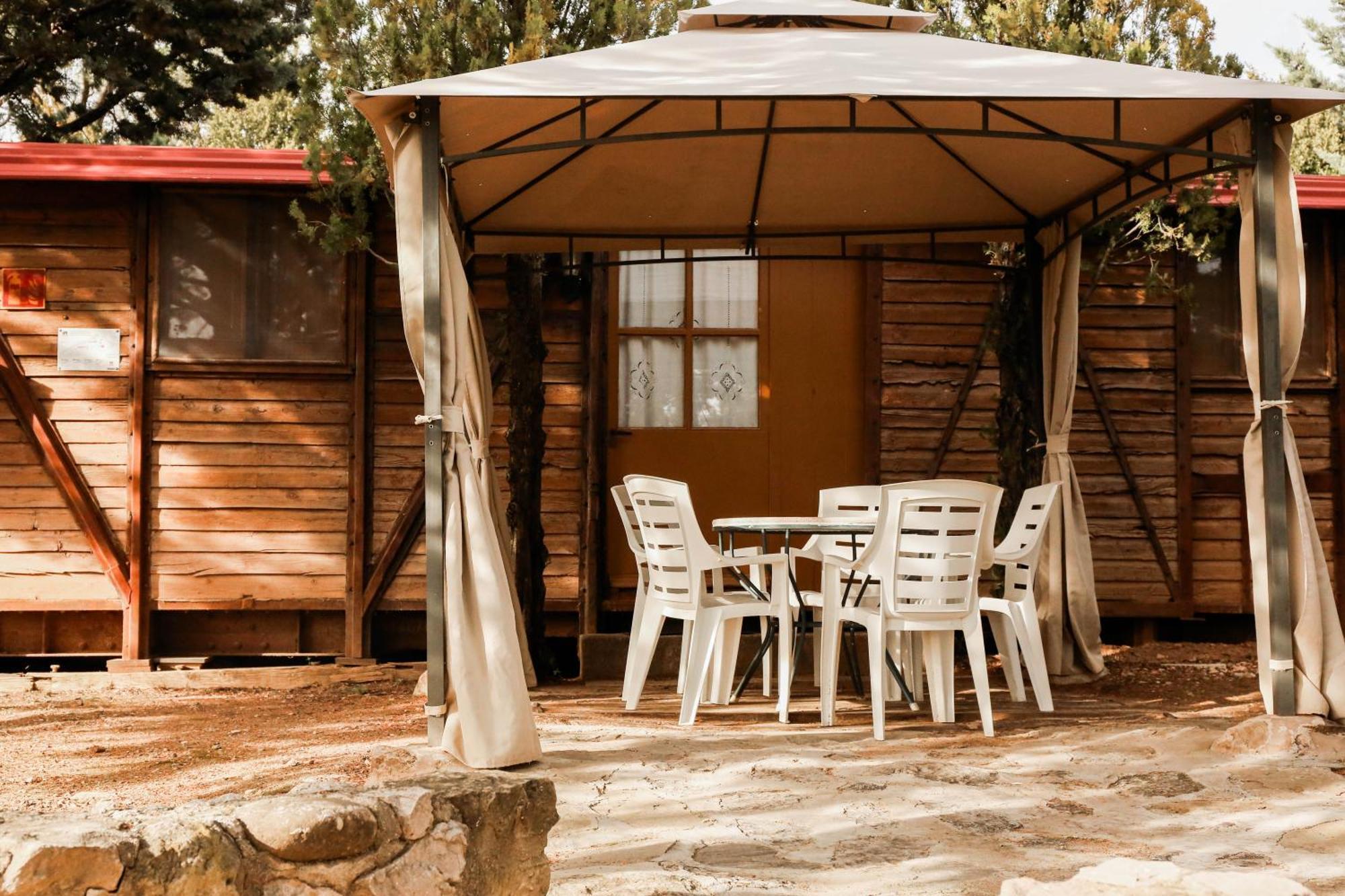 Camping Castillo De Loarre Εξωτερικό φωτογραφία