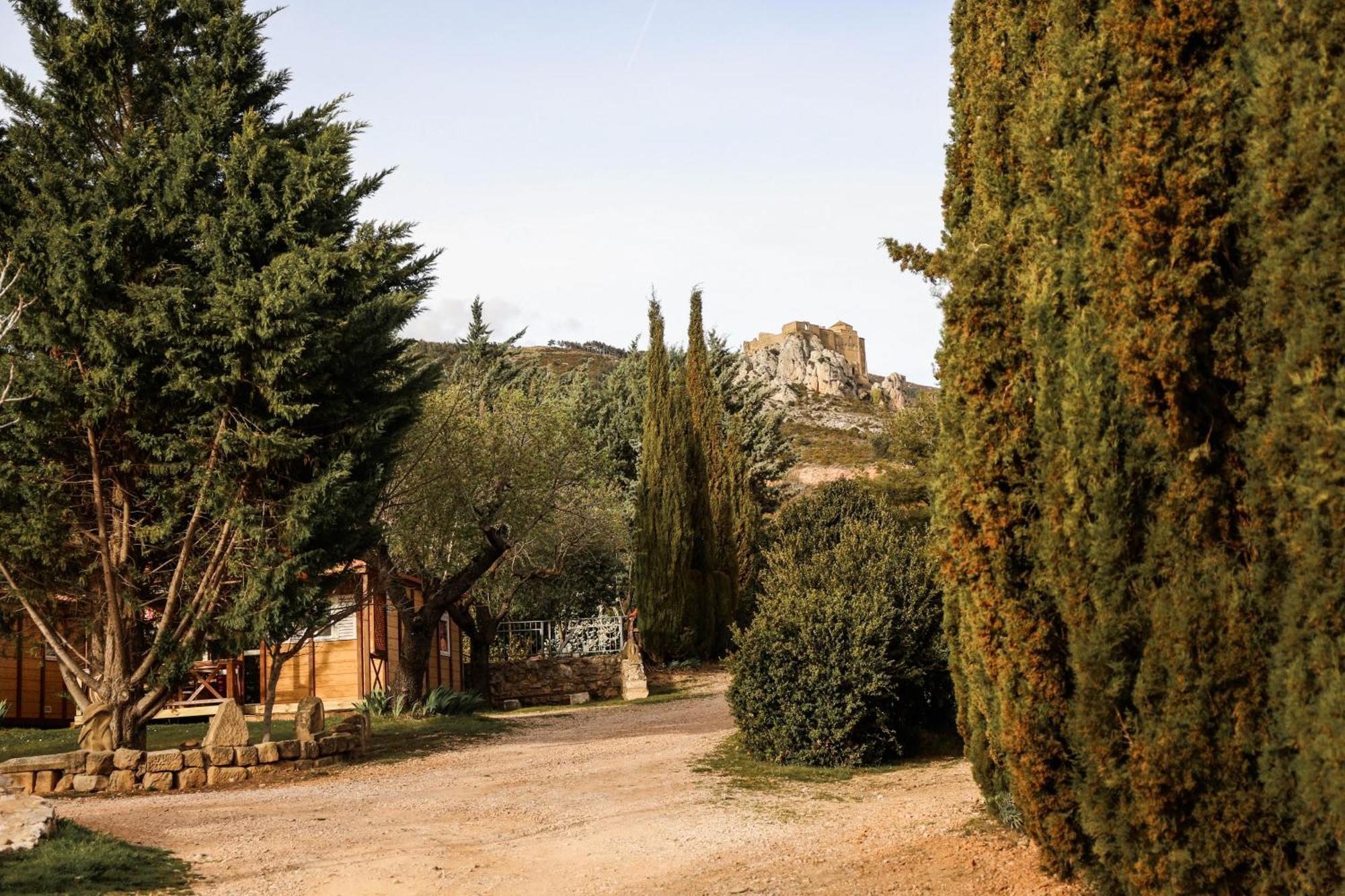 Camping Castillo De Loarre Εξωτερικό φωτογραφία