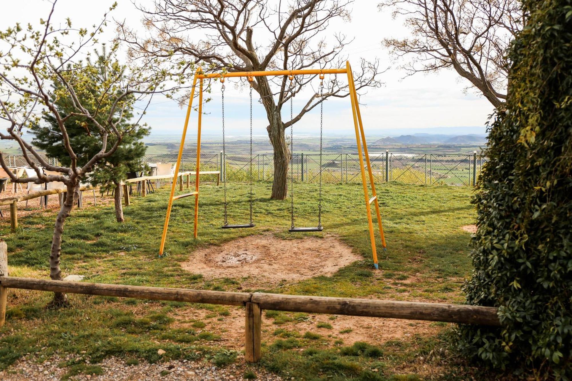 Camping Castillo De Loarre Εξωτερικό φωτογραφία