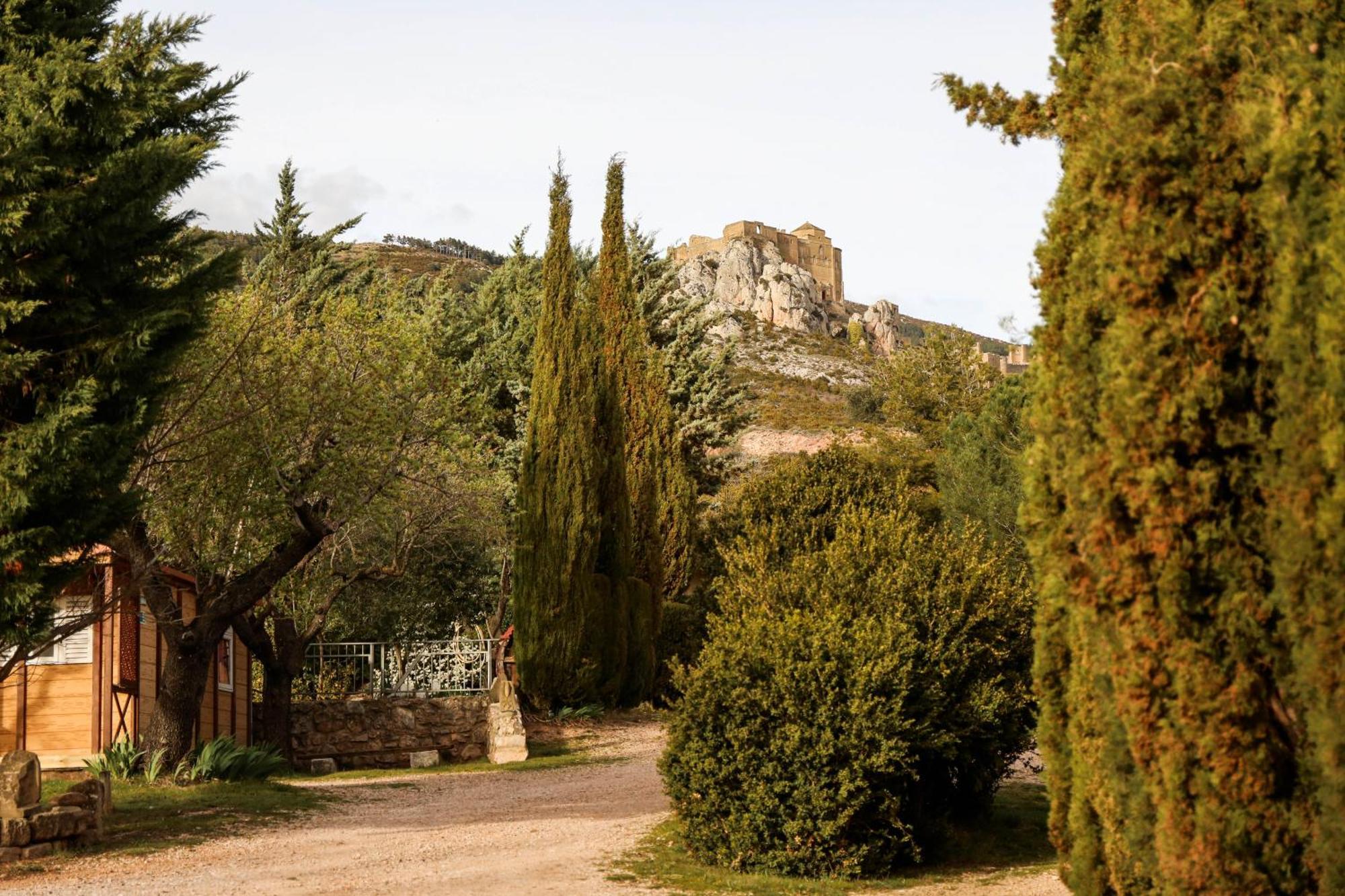 Camping Castillo De Loarre Εξωτερικό φωτογραφία