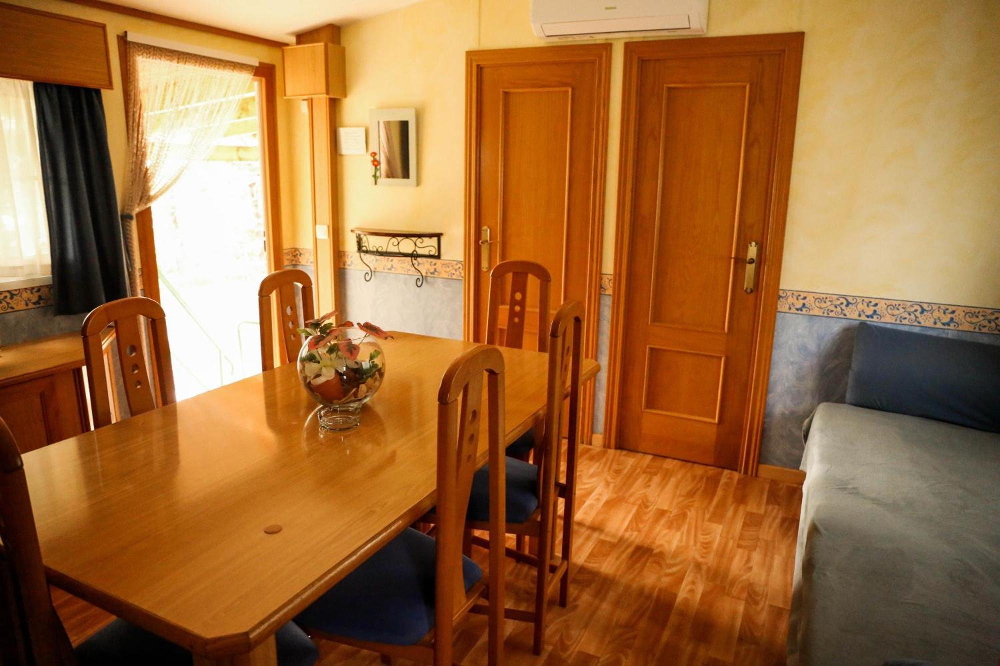 Camping Castillo De Loarre Εξωτερικό φωτογραφία