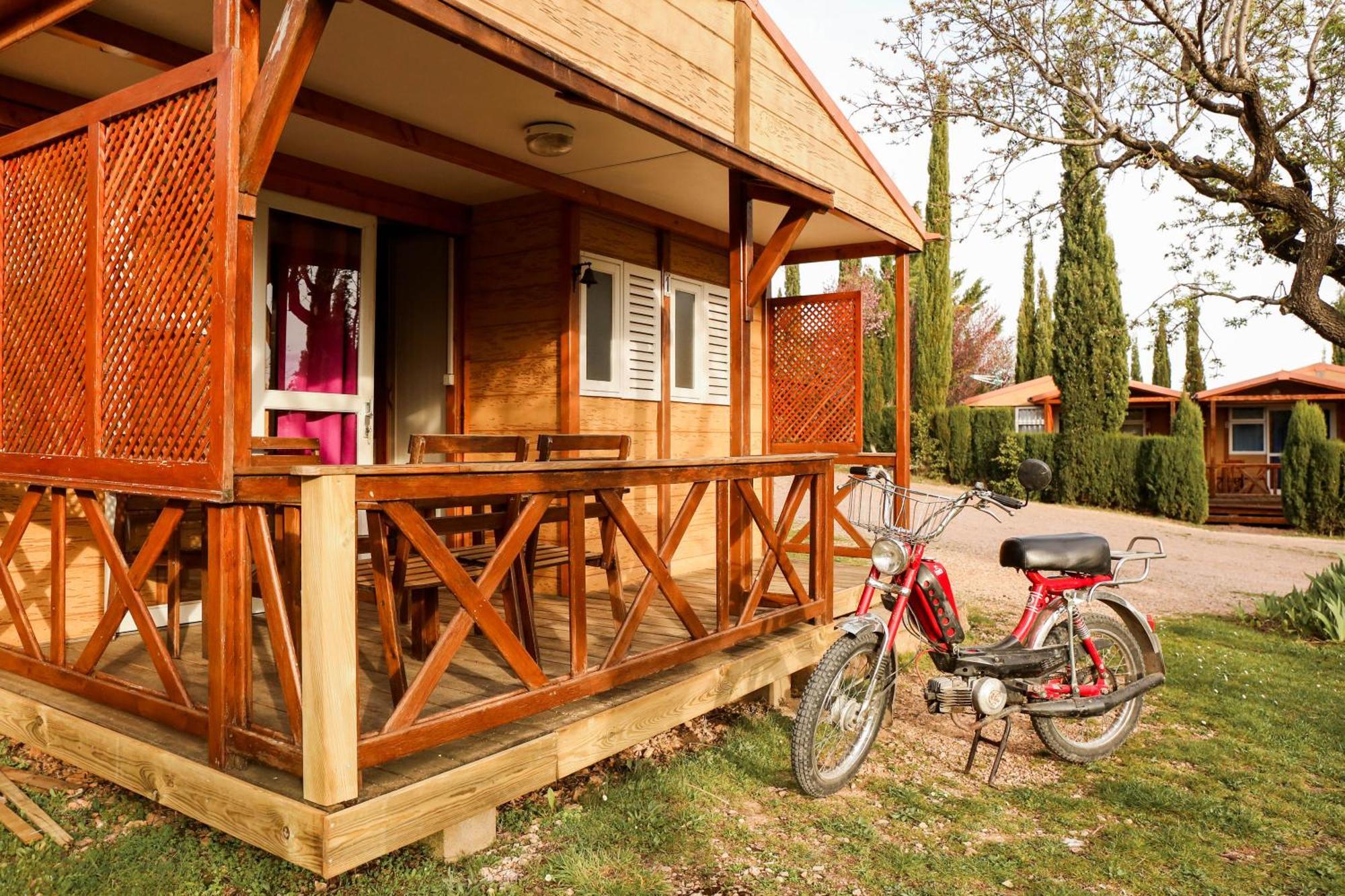 Camping Castillo De Loarre Εξωτερικό φωτογραφία