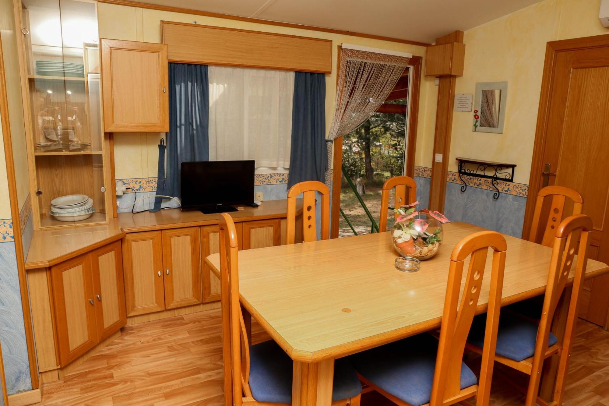 Camping Castillo De Loarre Εξωτερικό φωτογραφία